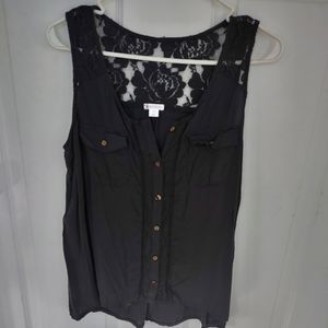 💕4/$28 Xhilaration Button Down Size large